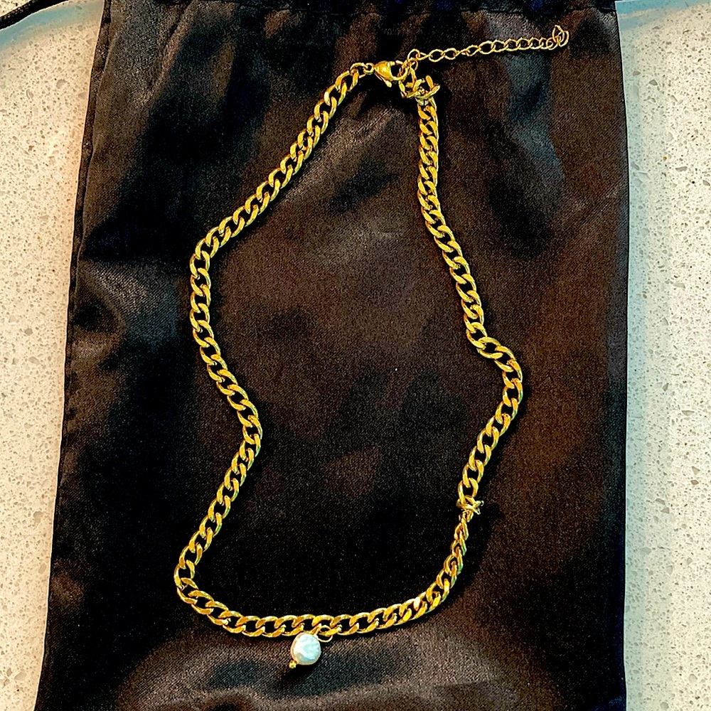 Costume Gold Necklace with faux pearl charm